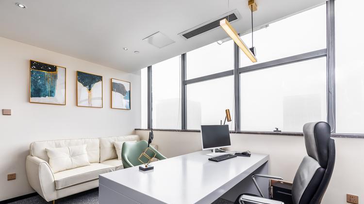 |有些目标并不是工作本身，也不是这份工作，能够为自己创造的收入