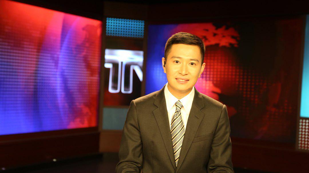央视寿命最长的访谈节目主持人调整，“财经一哥”陈伟鸿罕见缺席