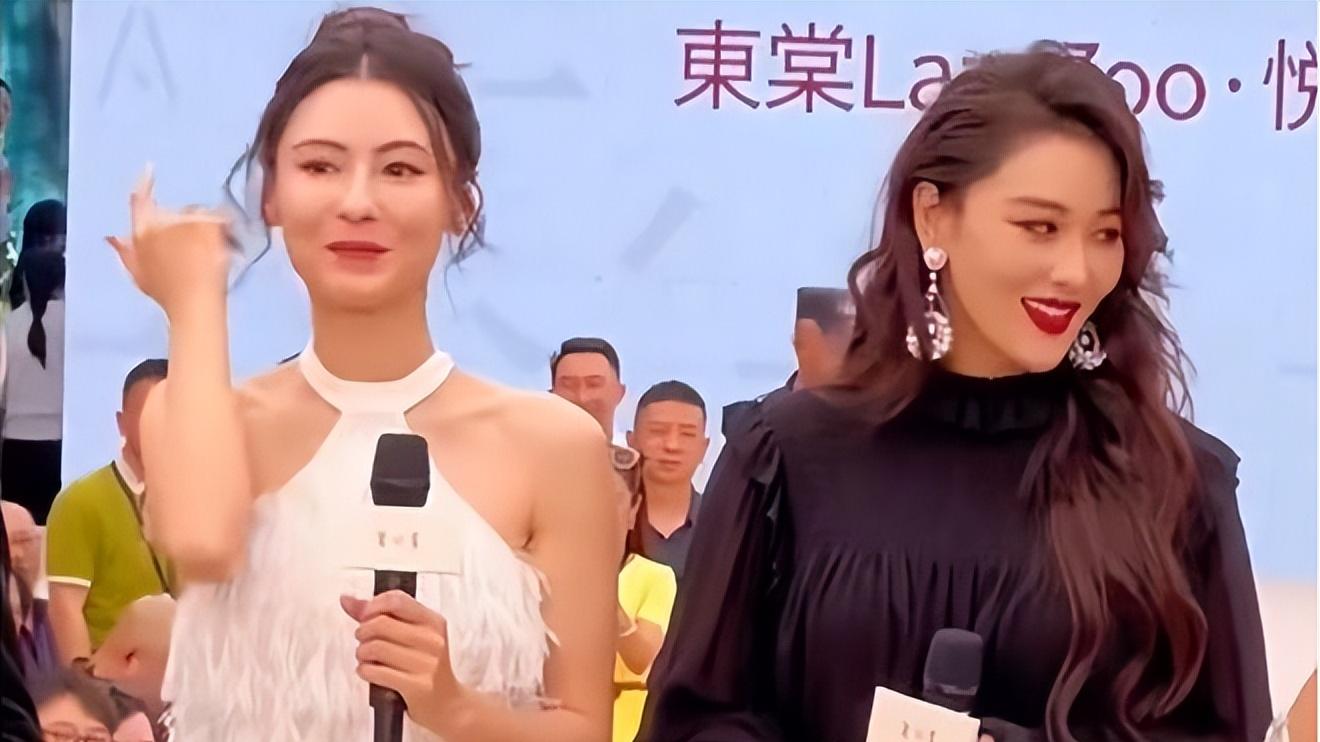 张馨予晒与张柏芝12年前合照，跨时空对比感叹没变化，犹如逆生长