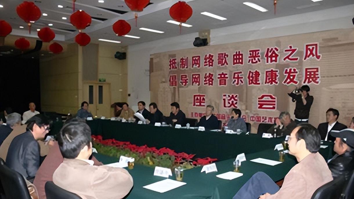 他刚爆火三个月，就被内娱抵制了