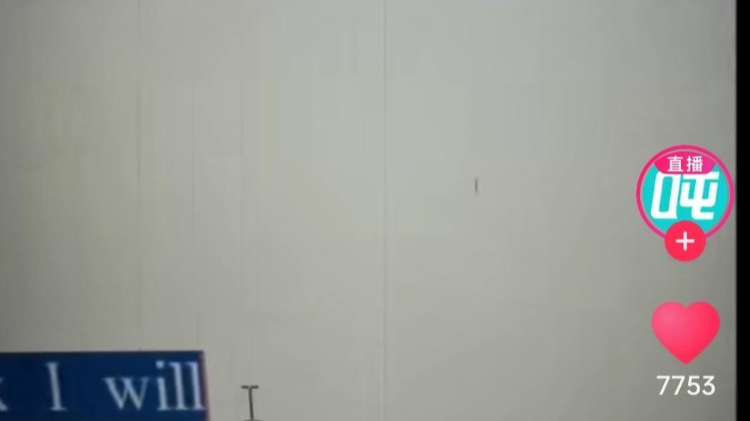 王一博|吃醋！王一博被分手半年的“熊”力挺，“现任桶”全平台宣誓主权