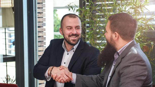 打造职场领袖品质：成功人士必备的5个特质