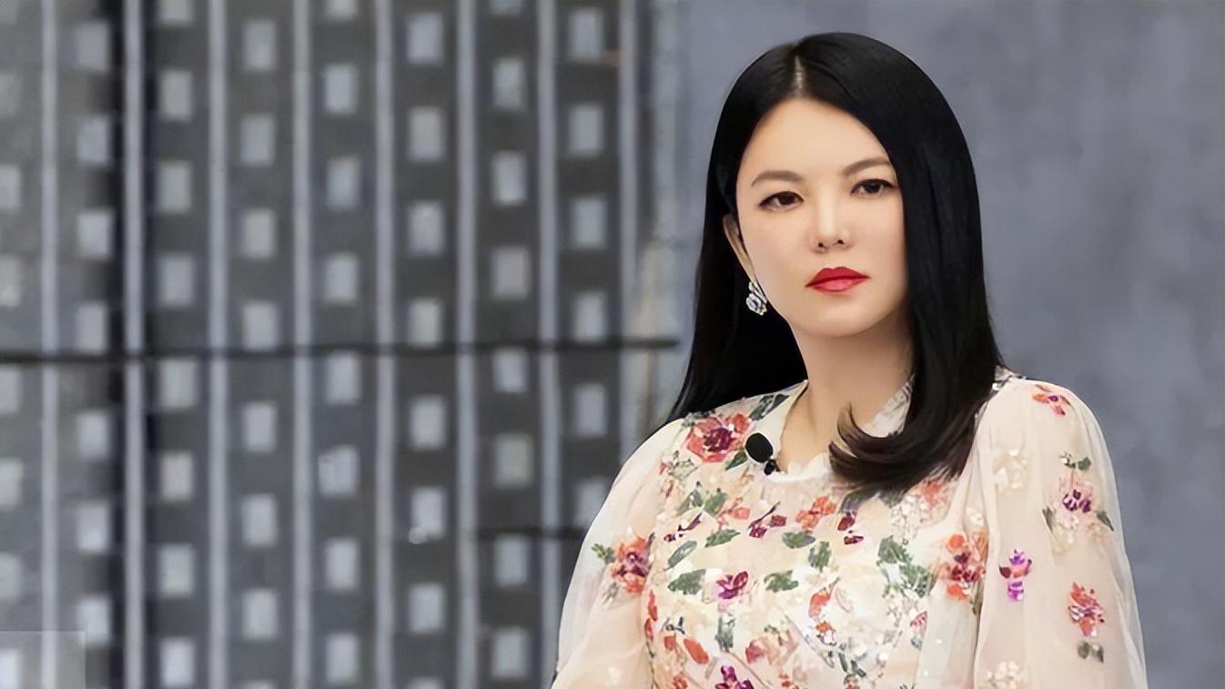 李湘回应赴英购千万豪宅，斥责房产中介，央视下场打脸揭开遮羞布