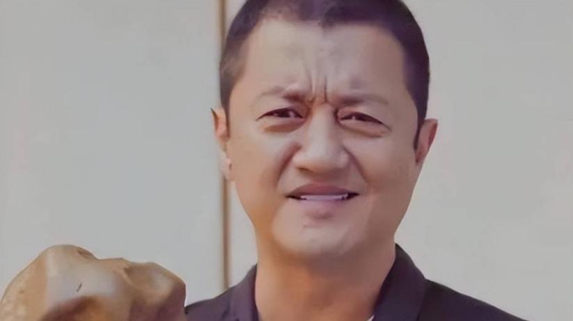 李亚鹏|李亚鹏拿“顶级”茶饼参赛，被评委判0分，网友笑出声