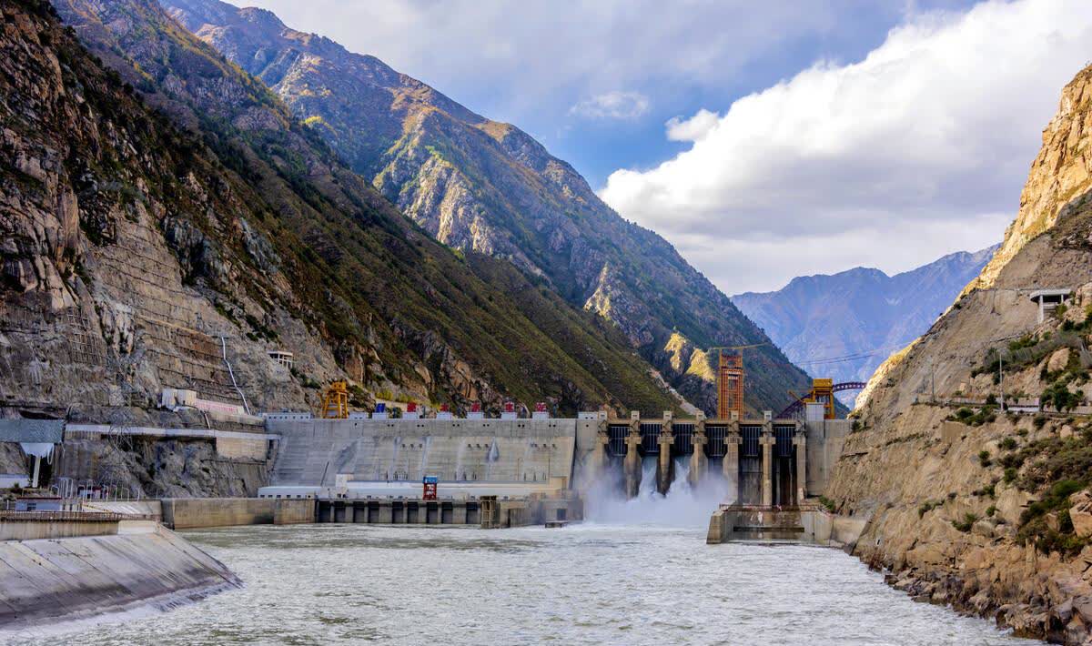 雅鲁藏布江|墨脱水电站：中国岂能守着雅鲁藏布江不动，而放任印度开发藏南水电？
