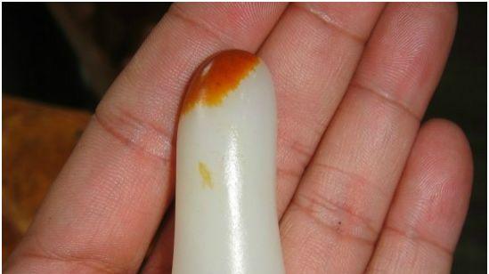 和田玉籽料|怎样识别和田玉籽料、皮色