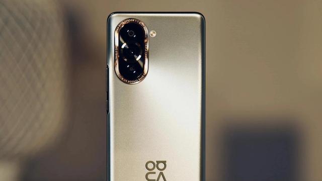 华为Nova|华为也很大方，100W超级快充+鸿蒙系统，给用户降880元