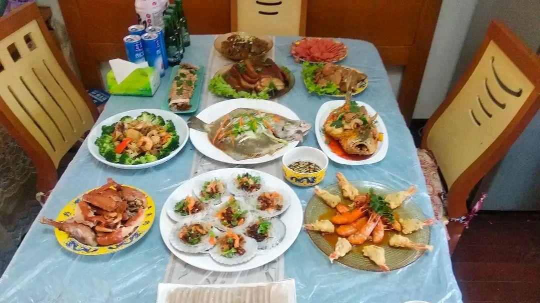 除夕年夜饭，记得：1不说，2要敬，吃3样，忌4事，大吉大利接福气