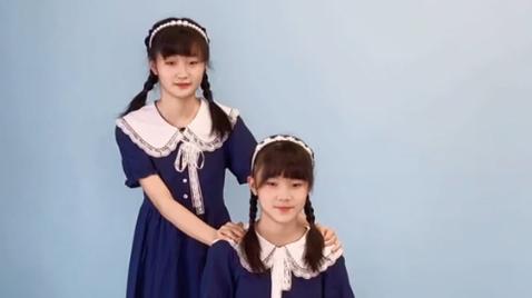 72岁盛海琳携双胞胎女儿拍13岁生日照！化妆惊艳一个像爸一个像妈