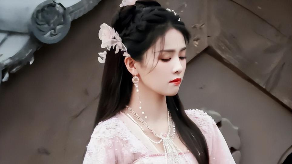 宋轶在节目中的一句话，得罪了大半个娱乐圈的当红小花们