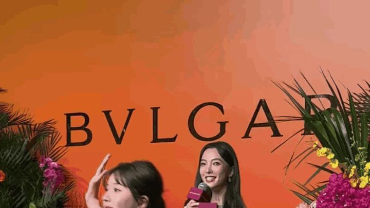 走光|防意外也是个技术活？细数8位女星的尴尬时刻，越离谱越走红！