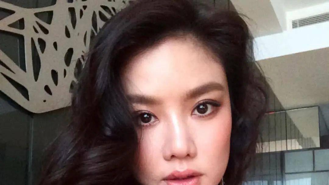 43岁乐基儿官宣离婚！与美国富商老公散伙，曾嫁天王黎明相爱4年