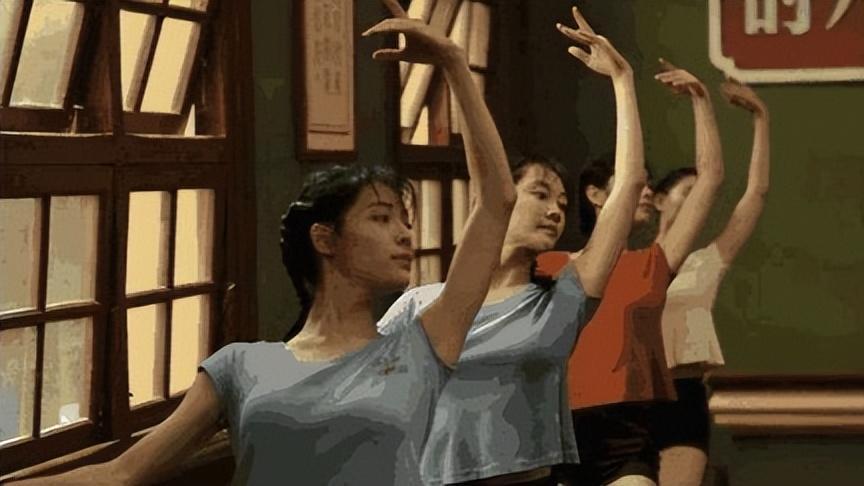 被冯小刚“玩腻”的女星，公开选妃私交混乱，为能上位曲意逢迎