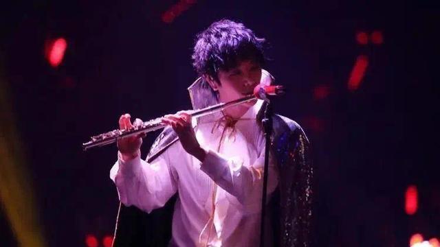 华晨宇|“纸包不住火”？华晨宇和张碧晨，又一次迎来“反转”