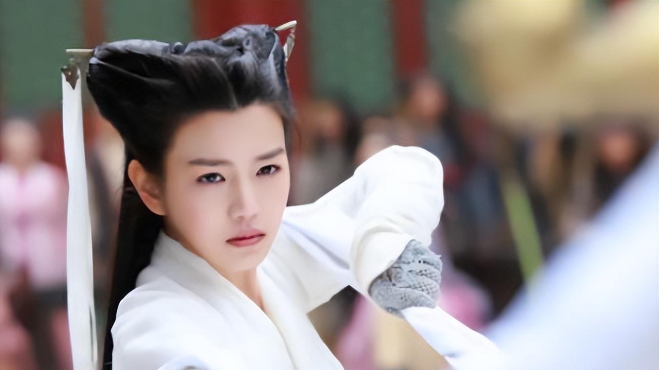 陈妍希|陈妍希新剧遭吐槽，演技只剩歪头和闭眼哭，角色看得让人着急