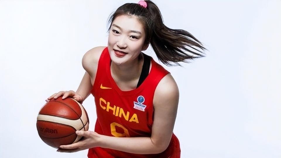 赵蕾|李梦抵达美国老公张隆随行，张隆抛妻弃子被前妻追讨3万抚养费