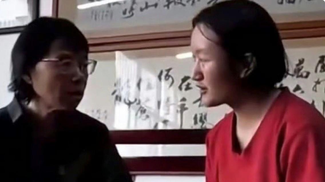 一脸“凶神恶煞”却硬演“张桂梅”，是谁的审美出现了问题