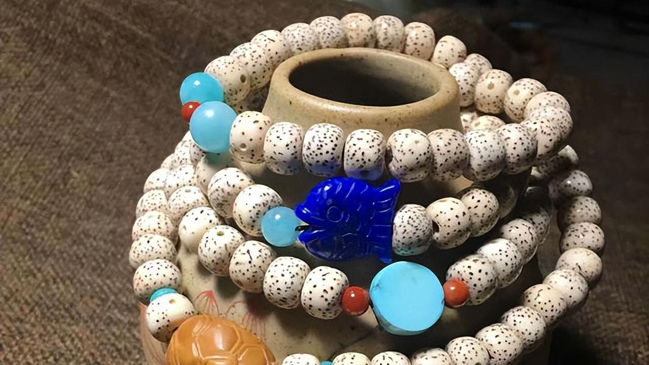 紫檀|文玩圈里的鉴定证书，真的靠谱吗？