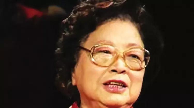 郑绪岚|歌手郑绪岚：为爱远赴美国被抛弃，男友患癌去世，64岁孑然一身