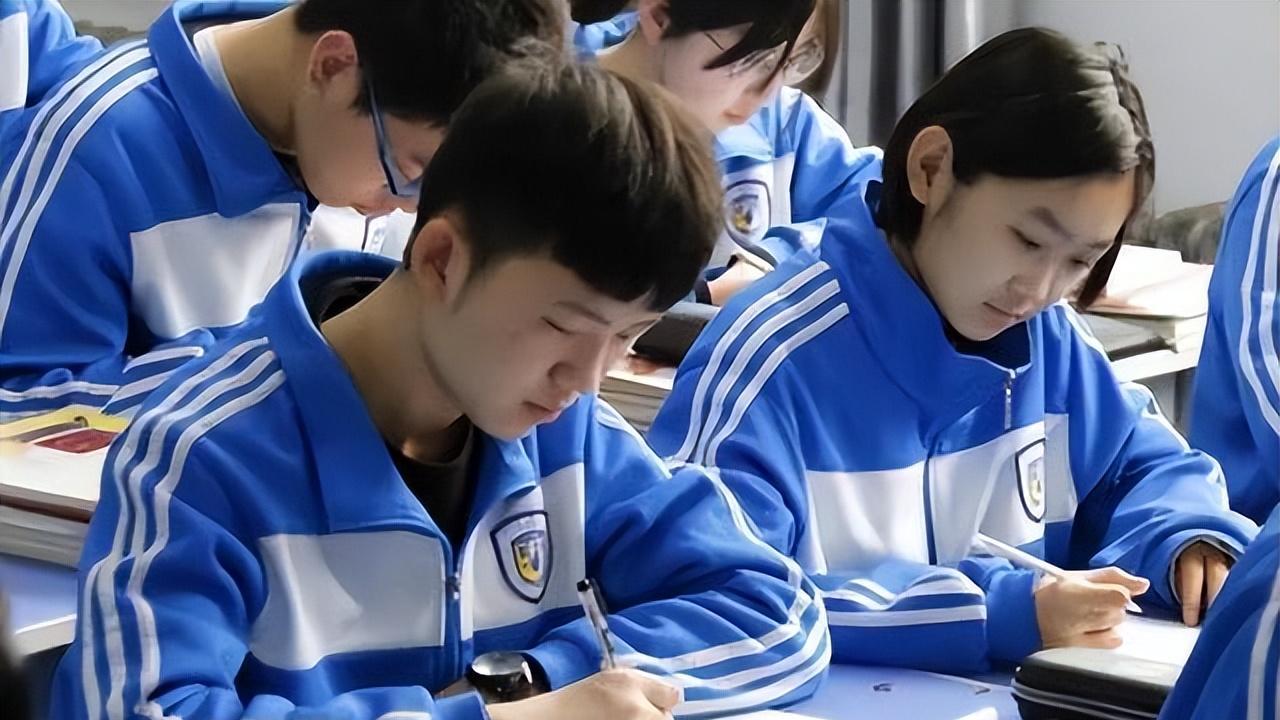 分流|中考将有大调整，初中毕业“普职分流”或将取消，7月份开始实施！
