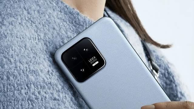 一加科技|一加11发布，对比小米13到底谁才是新一代安卓机皇