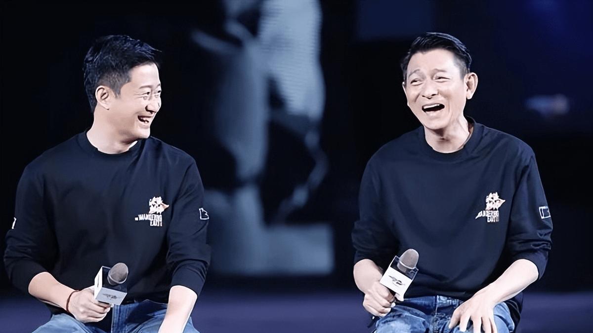 华表奖|华表奖的座次引争议，揭开娱乐圈“潜规则”丑态