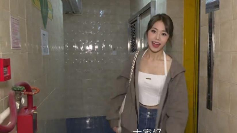 平民港姐！首个00后港姐冠军回家报喜，家中装修朴素亲人备好西瓜