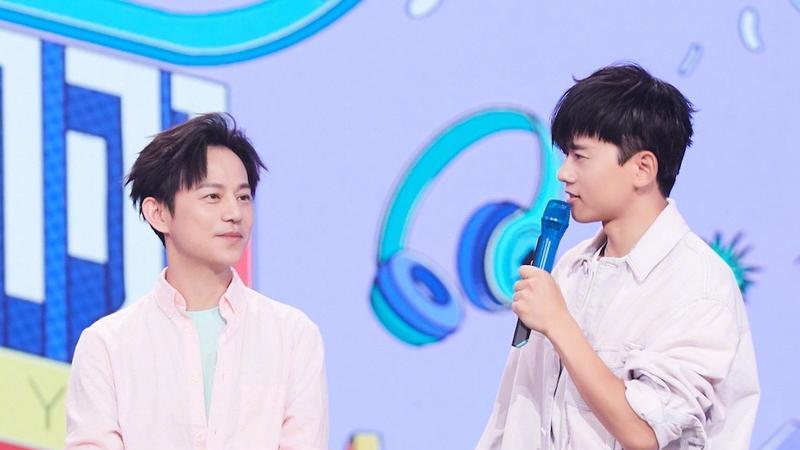 张杰演唱会深情表白何炅：娱乐圈真挚友情的见证