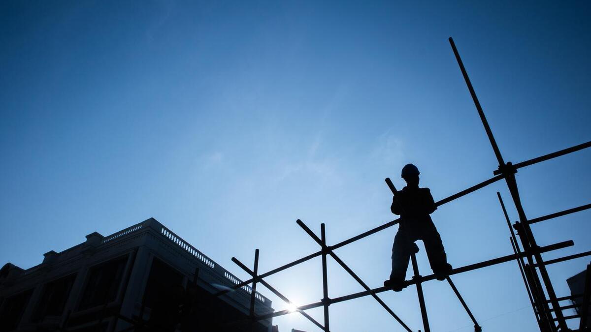 |80%的人赚不到20%的钱：为什么普通人赚钱那么难呢？