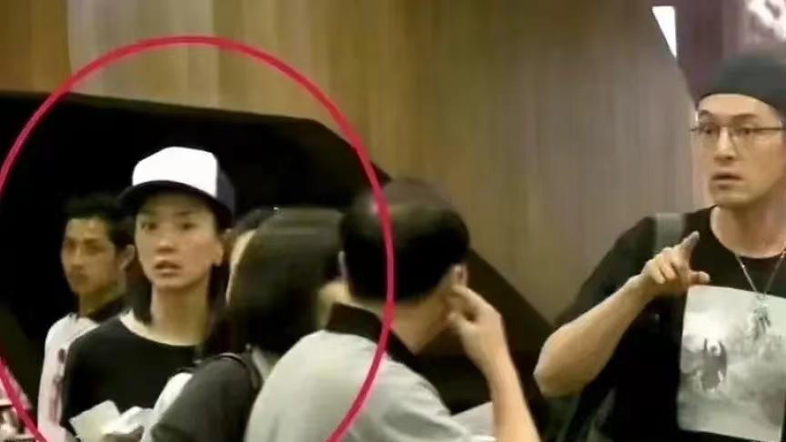 有一种“算计”叫胡歌与黄曦宁，结婚仅半年，才看懂这盘大棋