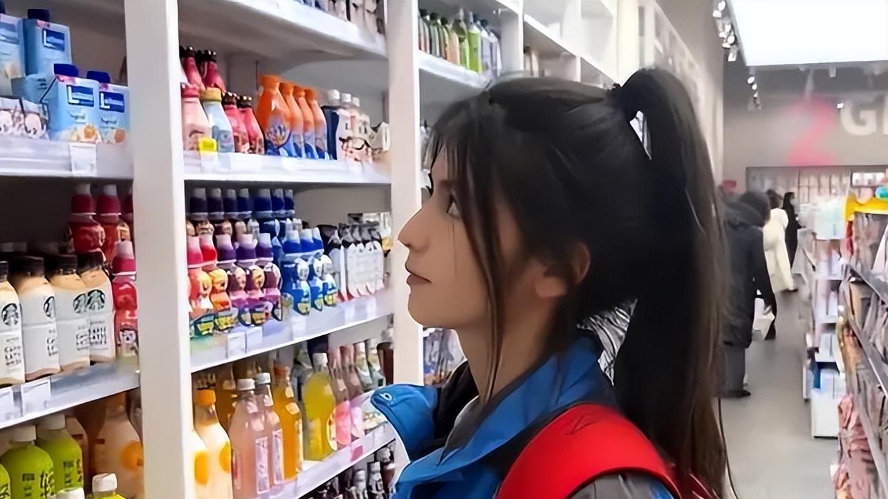 高马尾 “高马尾”中学女生火了，五官精致元气满满，终于不再是网红摆拍
