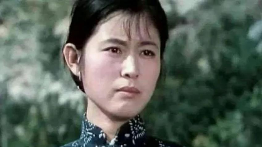 倪萍|倪萍：离开春晚主持我也有苦衷，我也不想离开，后悔当初没有珍惜