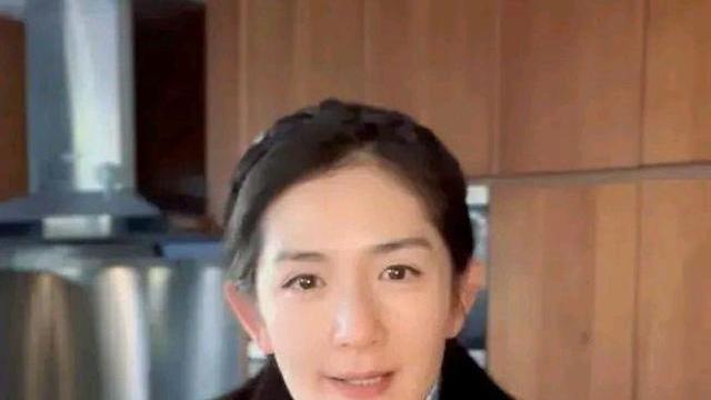 谢娜|现状尴尬！41岁谢娜工作骤减，在家带娃，频繁推新书，引粉丝反感