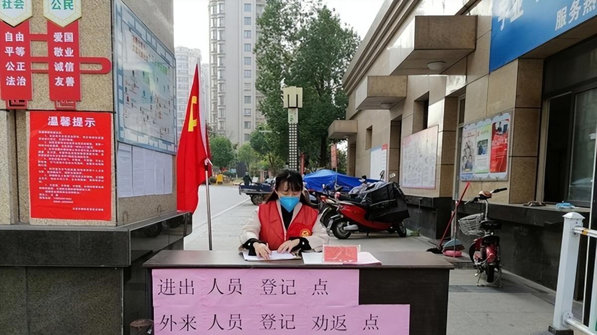 失业率|为什么大量失业不是发生在三年疫情，而是集中爆发在2023年？