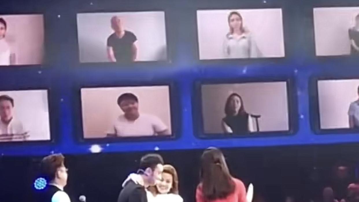 朱迅|尼格买提公主抱大10岁朱迅，紧捂女方裙摆好绅士，两人曾贴脸亲吻