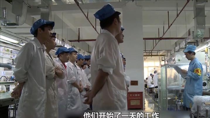 罗永浩|看了罗永浩求职被辱经历，我才明白那些“流水线上兵马俑”的绝望