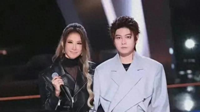 主持人|好聲音丑聞持續發酵！主持人身份不一般，難怪他不敢發聲！