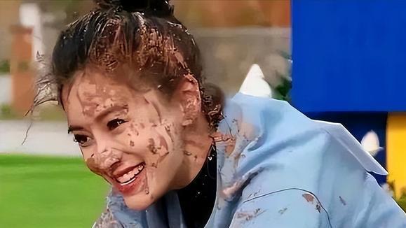 真相大白！杨颖为什么一定要去看疯马秀？一切都有迹可循