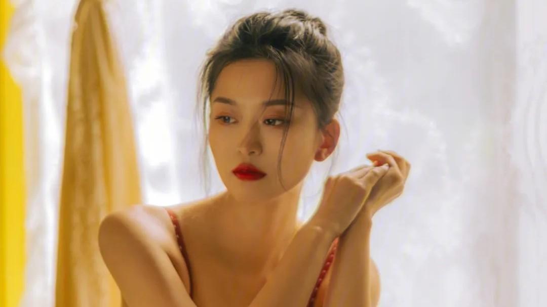 钟楚曦霸气回怼 否认出轨