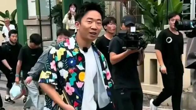 这位姐姐估计是今年整顿内娱“第一人”吧