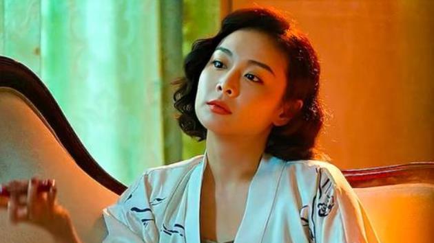 看懂《狂飙》陈书婷和程程同性恋真相，才明白陈书婷主动出轨泰叔