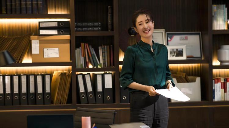 女士的法则|《女士的法则》：女性力量的崛起与自我成长
