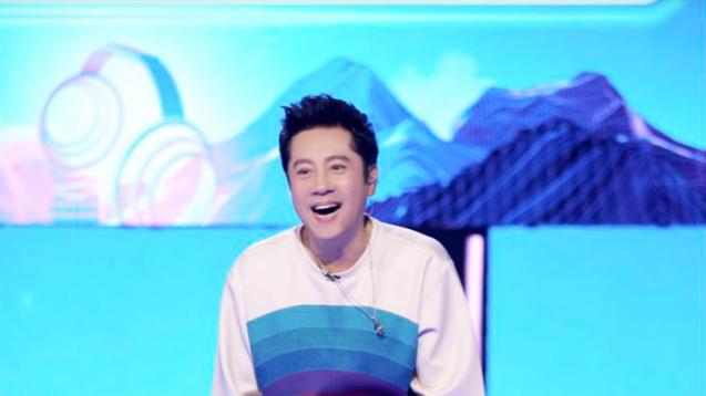 《找到你的声音》蔡国庆变身多巴胺少年，与10后合唱《落叶归根》引全场尖叫