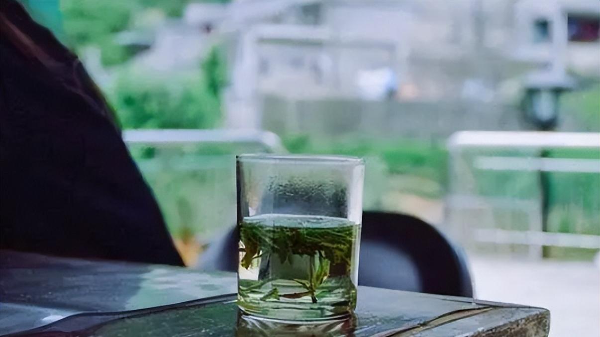 退休|上天要抛弃一个人，往往会在他50岁时，给出这些提示，要警惕