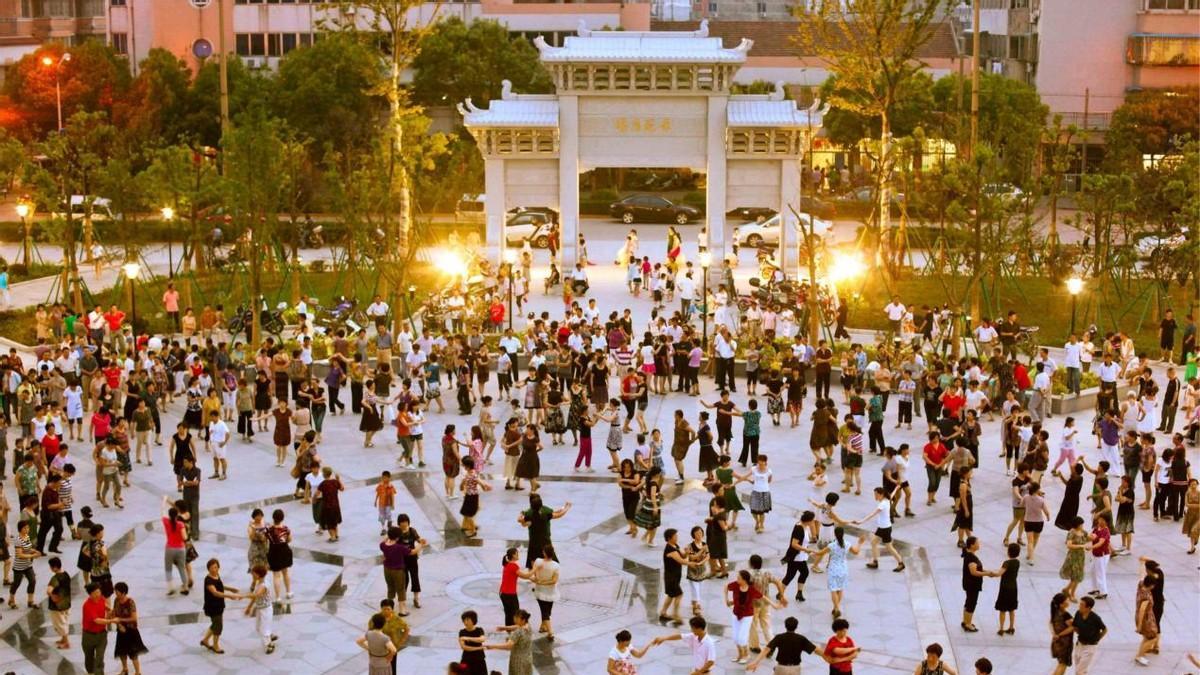 篮球|中国的体育场，不该沦为马保国的专场，职业运动，我们无烂可摆了