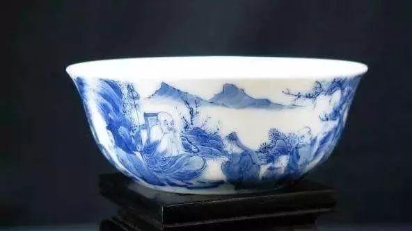 【科普】丨青花瓷收藏需注意四要素