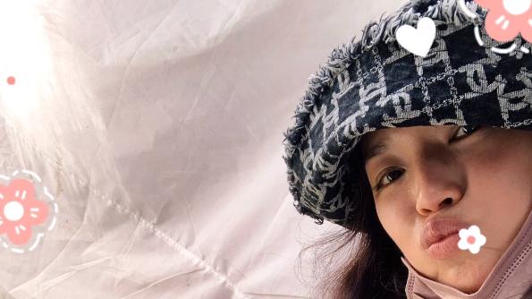 舒淇|47岁舒淇自信晒全素颜，零妆容脸上细纹雀斑抢镜，皮肤状态超真实