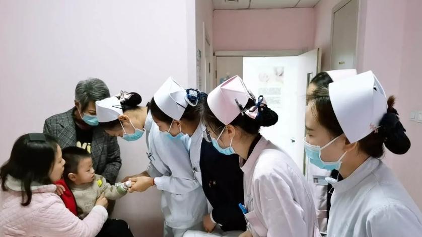 没工资能招到人？护士行业太内卷，仅口头承诺“有编制优先给你”