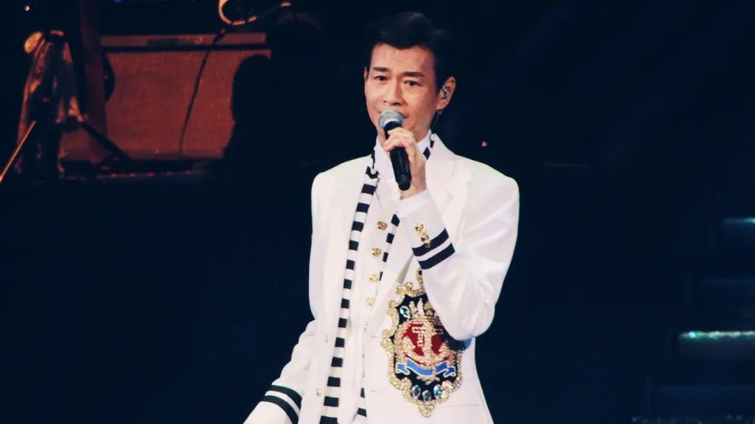 郑少秋大女儿在美自杀，遗书曝光惨痛童年！甄妮一语戳中要害