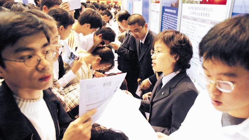 大学生|大学生还比不过农民工？招聘老板坦言，大学生却表示很无奈！